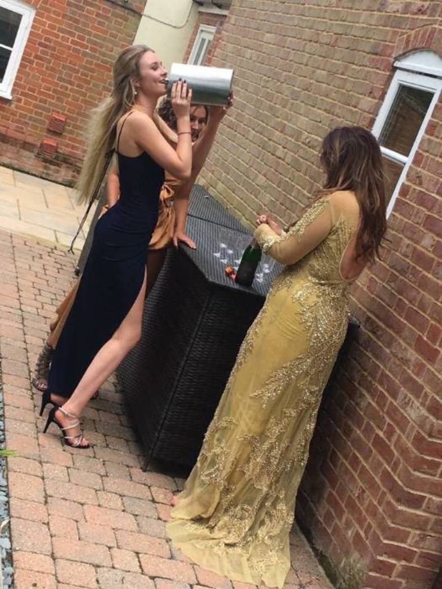 Eleanor Clarke drinking from her flask at pre-prom, Photo Credit: Illi Mai/X